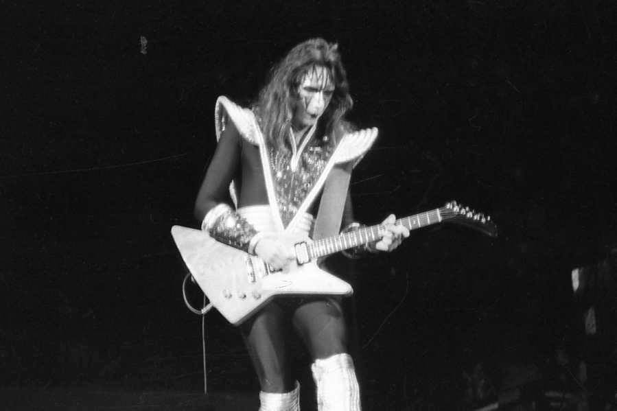 Ace frehley best sale gibson explorer